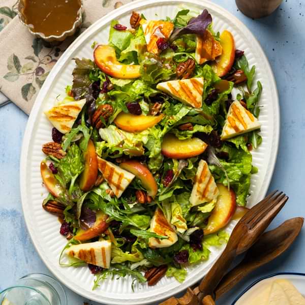 Πράσινη σαλάτα με καραμελωμένα μήλα Ζαγοράς