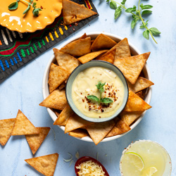 Nachos με κρέμα τυριών